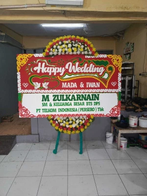 Papan Bunga di Universitas Mercu Buana