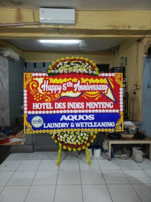 Papan Bunga di Universitas Mercu Buana