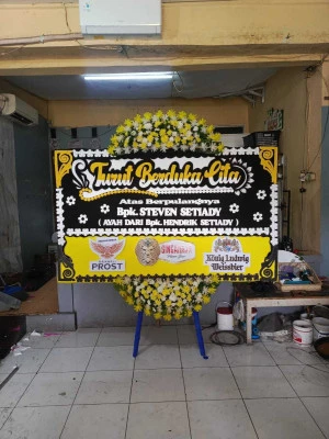 Papan Bunga di Universitas Mercu Buana